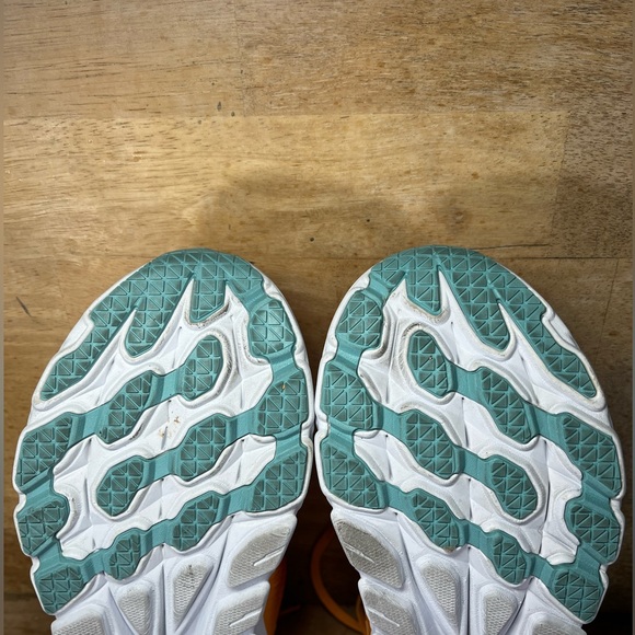 Hoka One One Rincon 3 Womens Sz 8 Running Shoes Sneakers Orange Yellow - Picture 10 of 12